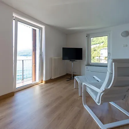 Βίλα Casa Sull'acqua Fiumelatte